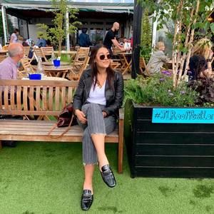 Meet your Posher, Helena